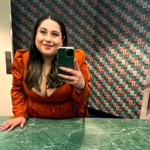 Meet your Posher, Melissa